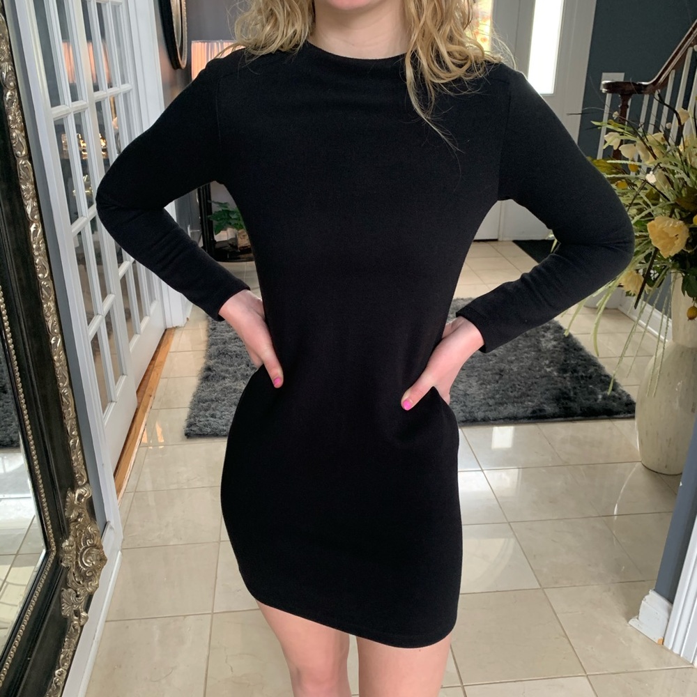 Knitted black body con dress